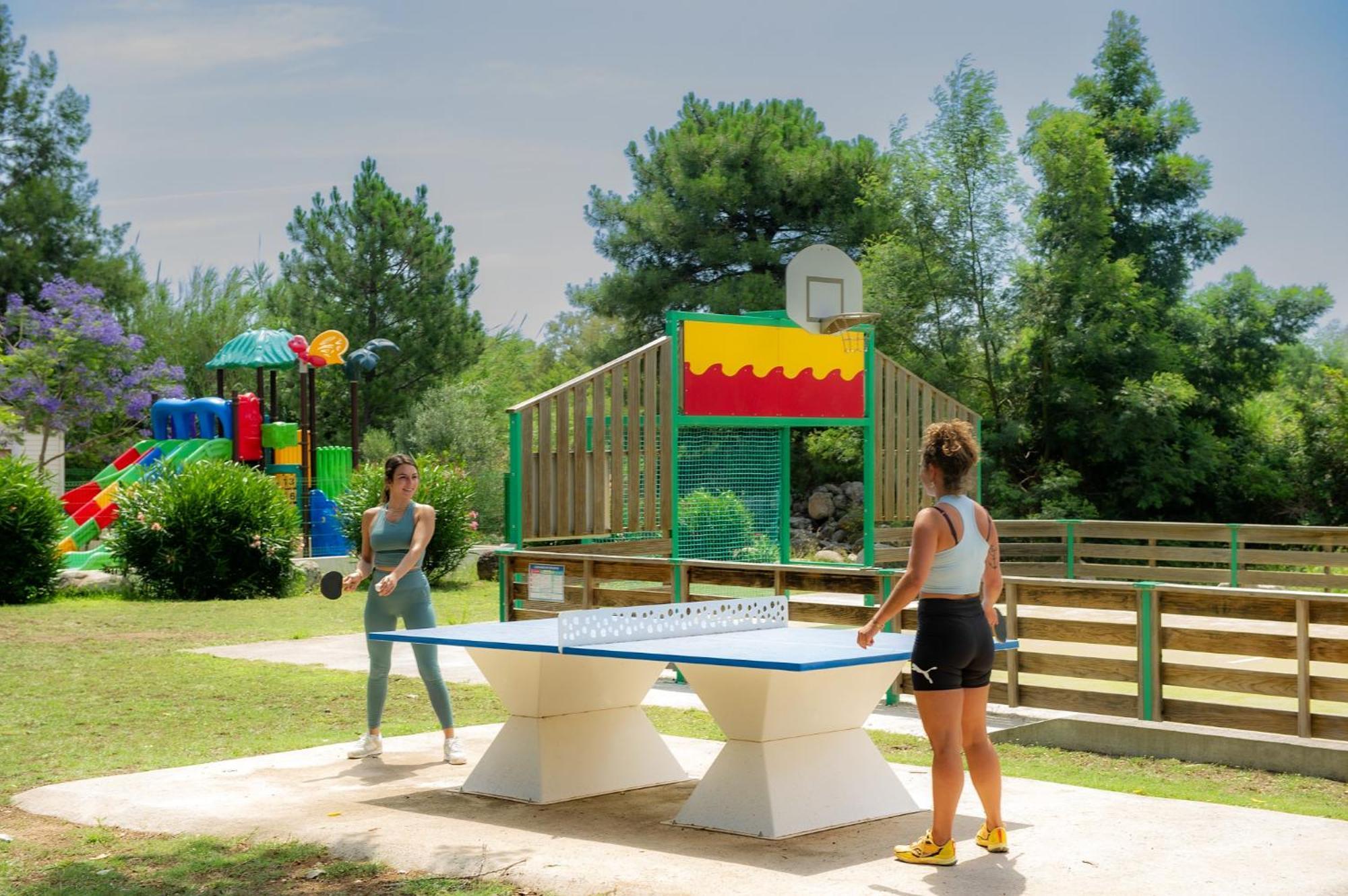 Camping Acqua E Sole Sainte-Lucie de Porto-Vecchio Exteriör bild
